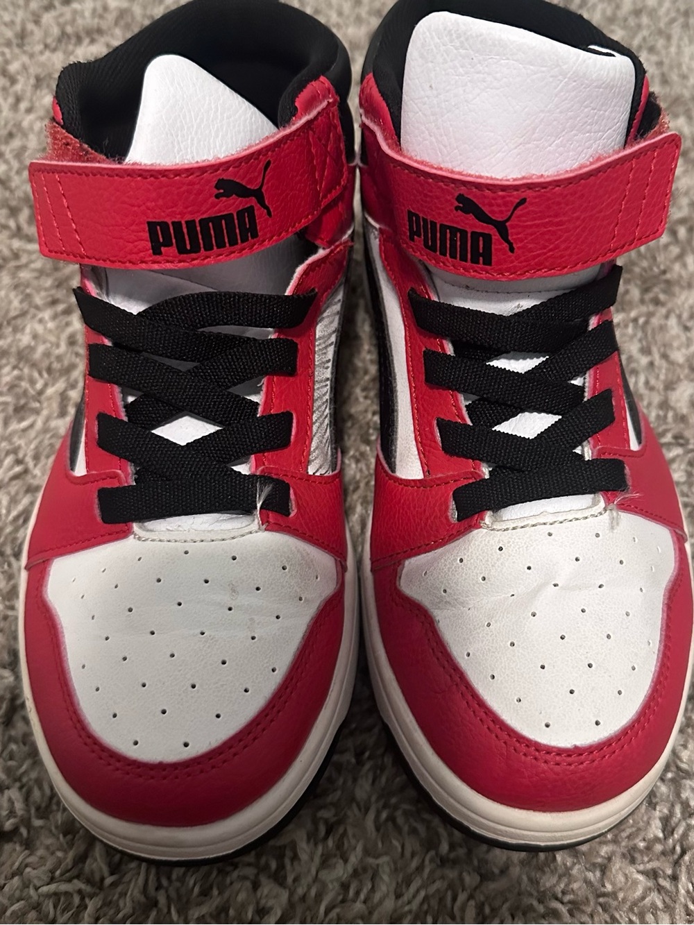 Puma Rebound V6 Mid-Top Boys Shoes Size 2.5 Velcro Straps Sneakers